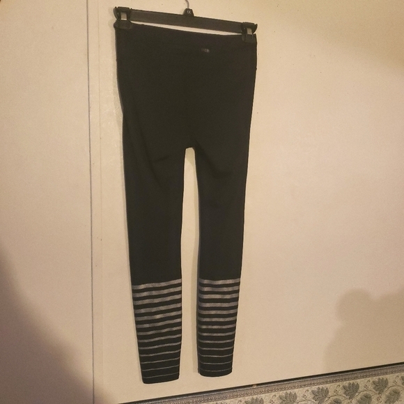 Athleta Shine Stripe Sonar Tight Yoga Workout Leggings Size S - Picture 3 of 10